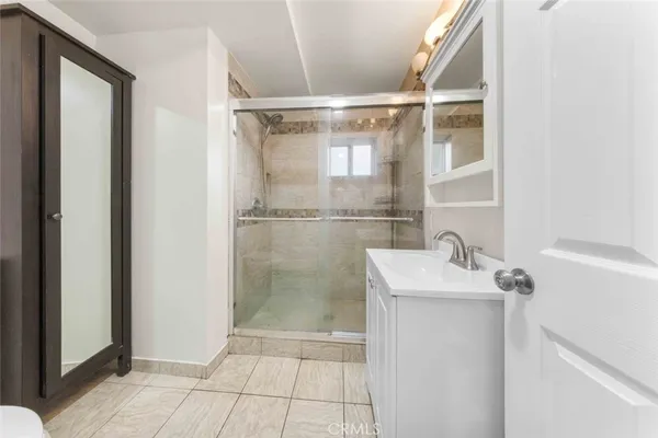 $1,100,000 | 10554 Plainview Avenue, Tujunga, CA 91042