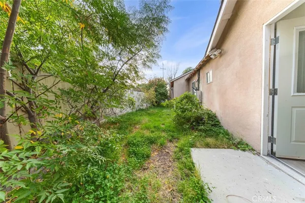 $1,100,000 | 10554 Plainview Avenue, Tujunga, CA 91042