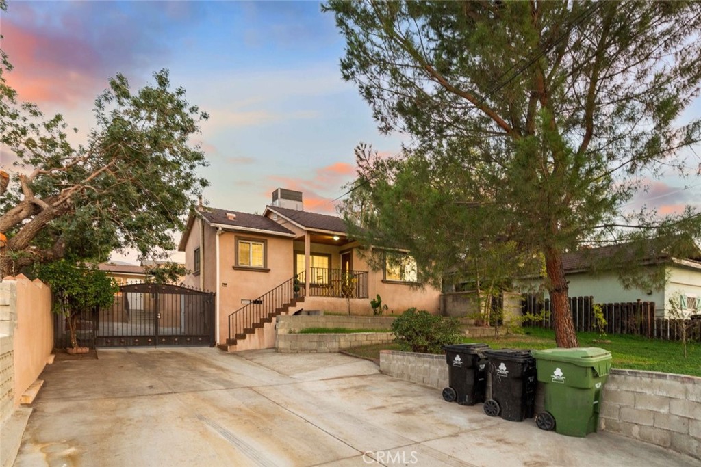 10554 Plainview Avenue Tujunga, CA 91042 - Photo 47 of 56 a view of a house with a patio
