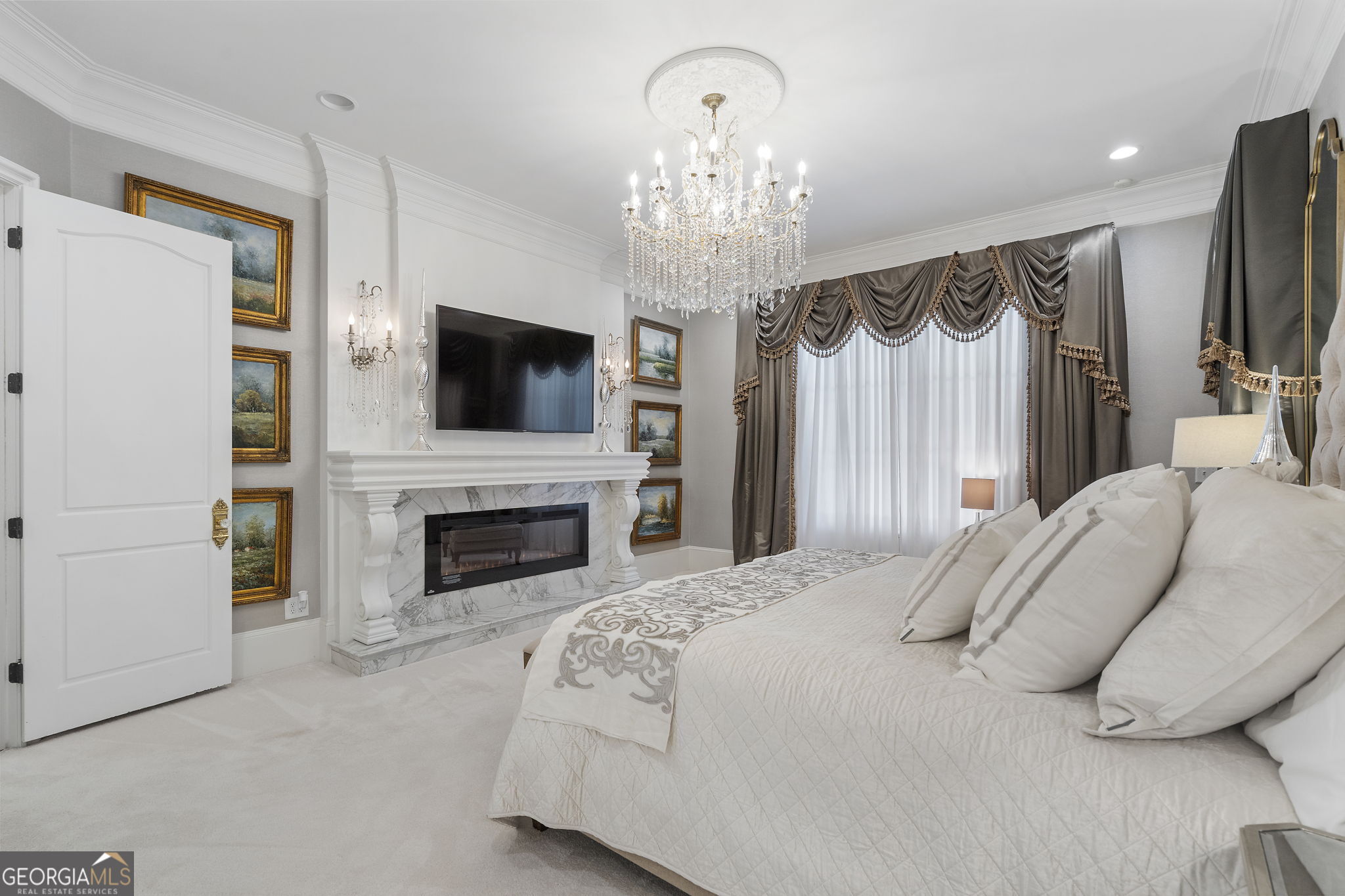 9 Belle Meade Drive Rome, GA 30165 - Photo 32 of 78 a spacious bedroom with a bed and a flat screen tv