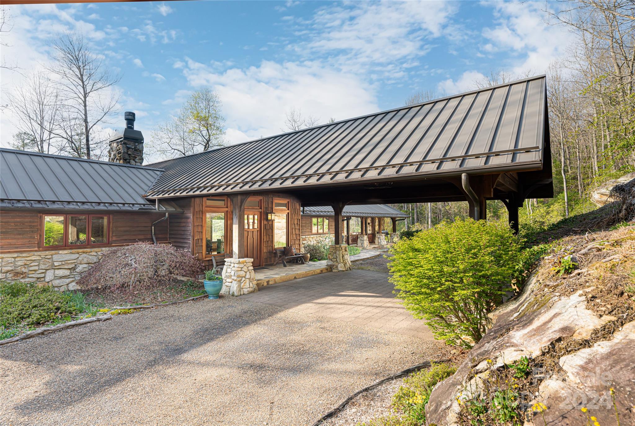 429 Marshall Lake Road Cedar Mountain, NC 28718 - Photo 5 of 43