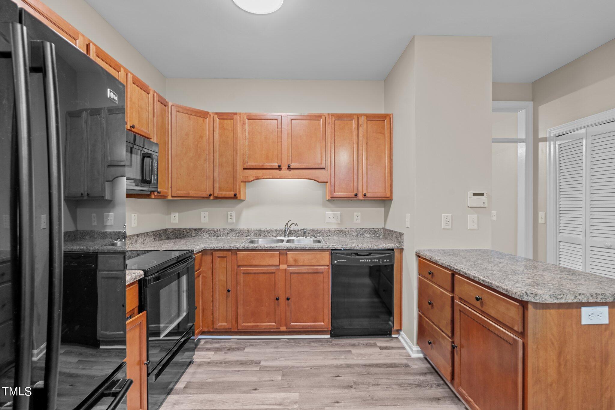 159 Sterling Way Angier, NC 27501 - Photo 8 of 39 26-web-or-mls-DSC06169