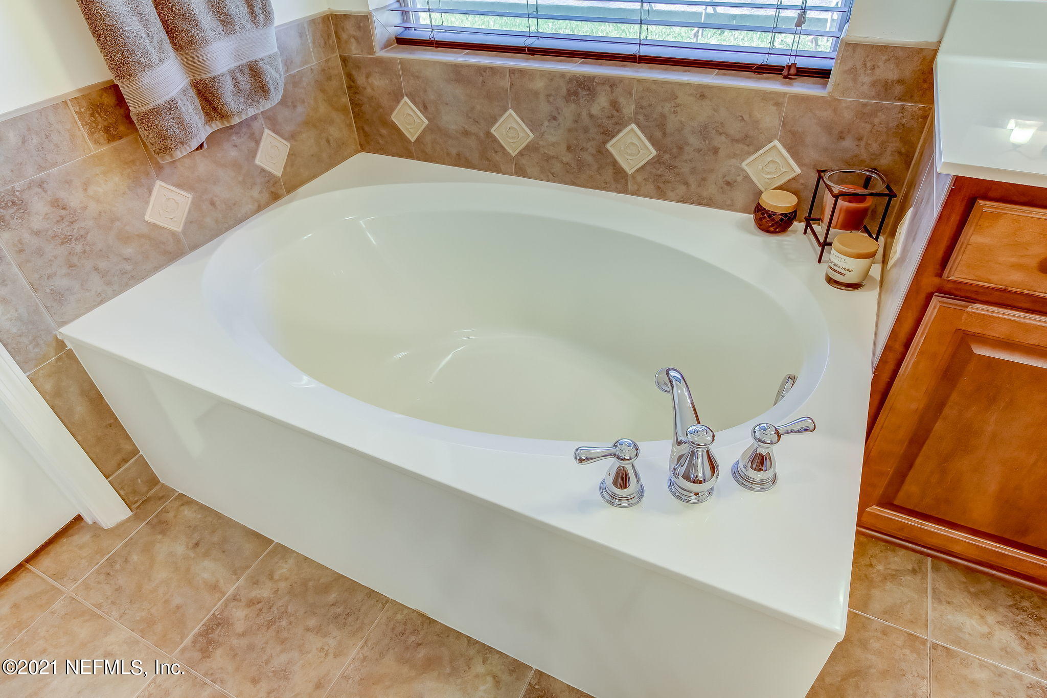 659 Porta Rosa Circle St. Augustine, FL 32092 - Photo 36 of 108 Master Bathroom