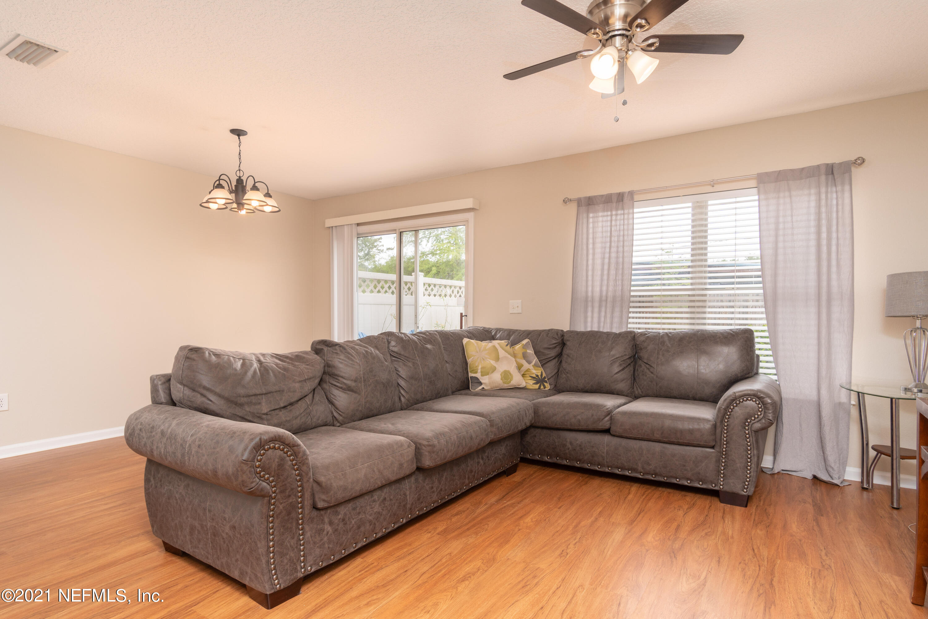 6402 Shortleaf Place Jacksonville, FL 32244 - Photo 12 of 38 Living area