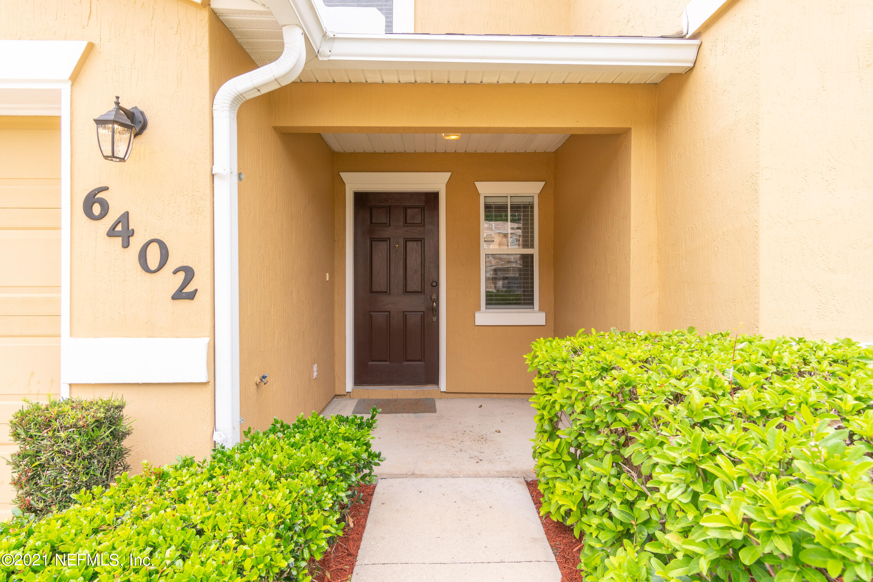 6402 Shortleaf Place Jacksonville, FL 32244 - Photo 3 of 38 Front door