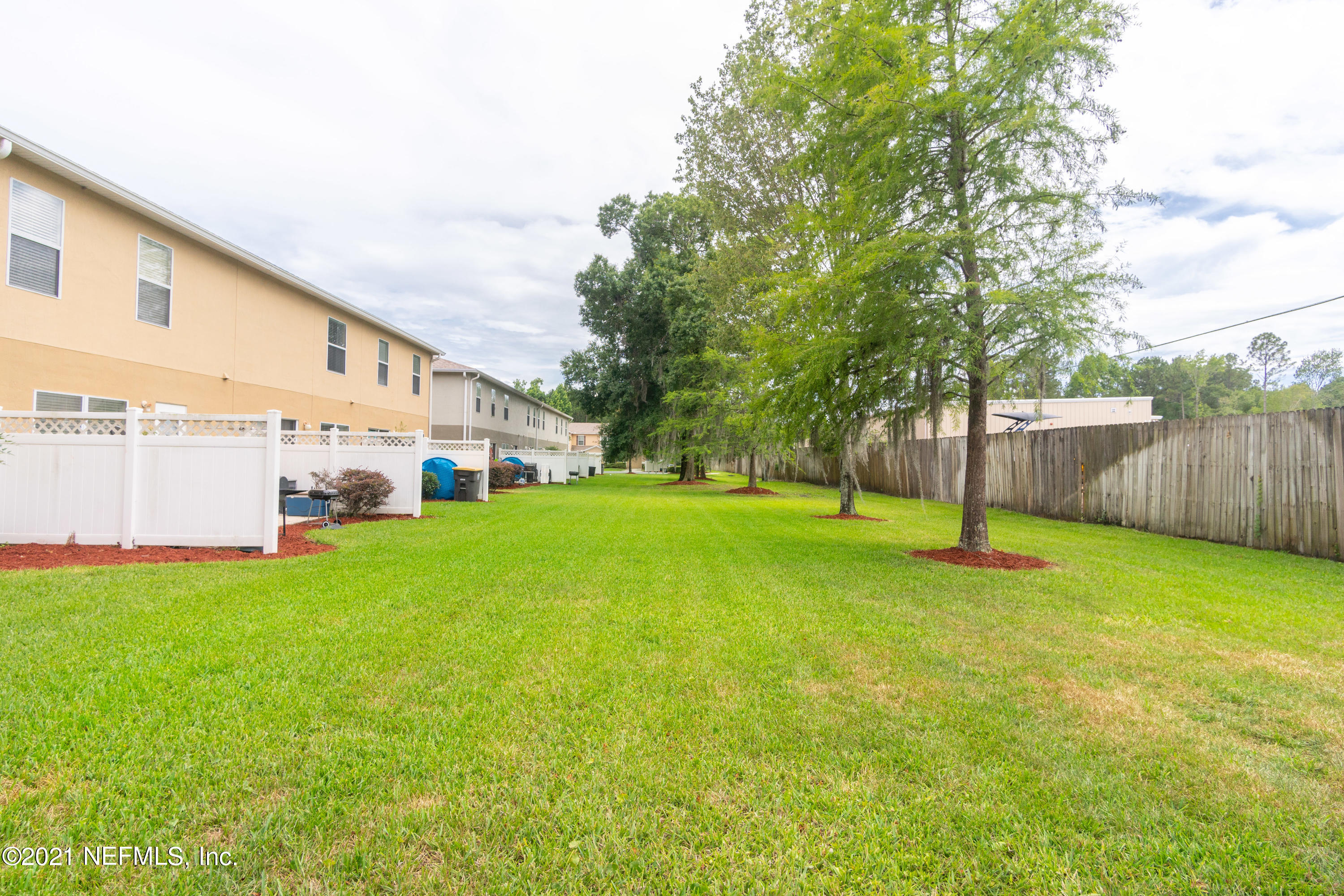 6402 Shortleaf Place Jacksonville, FL 32244 - Photo 37 of 38 Backyard view