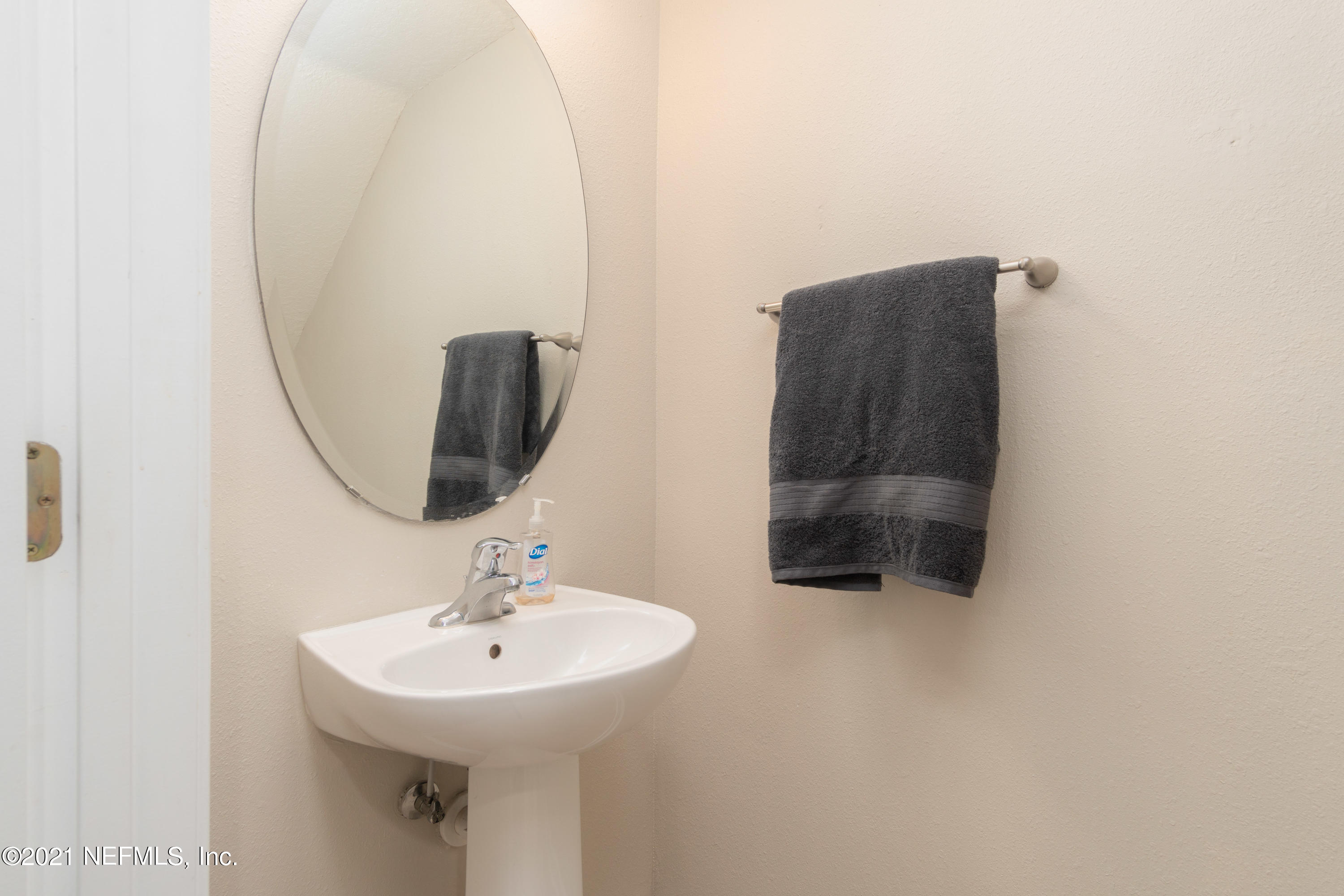 6402 Shortleaf Place Jacksonville, FL 32244 - Photo 6 of 38 Downstairs half bath