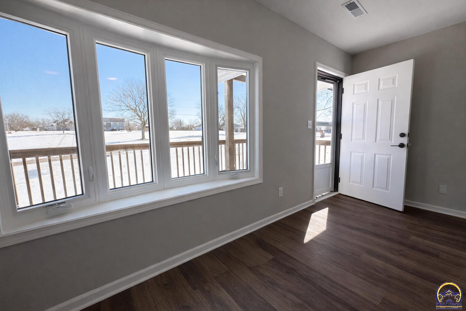 7879 Seneca Lake Road Ozawkie, KS 66070 - Photo 6 of 30