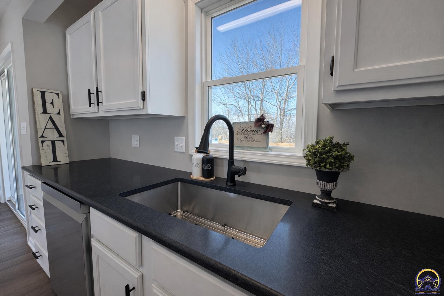 7879 Seneca Lake Road Ozawkie, KS 66070 - Photo 9 of 30