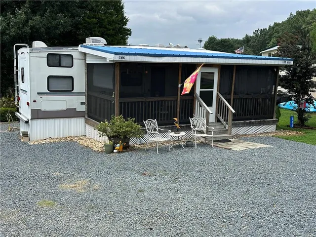 $84,500 | 166 Cardinal Drive, New London, NC 28127