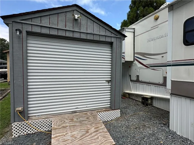 $84,500 | 166 Cardinal Drive, New London, NC 28127