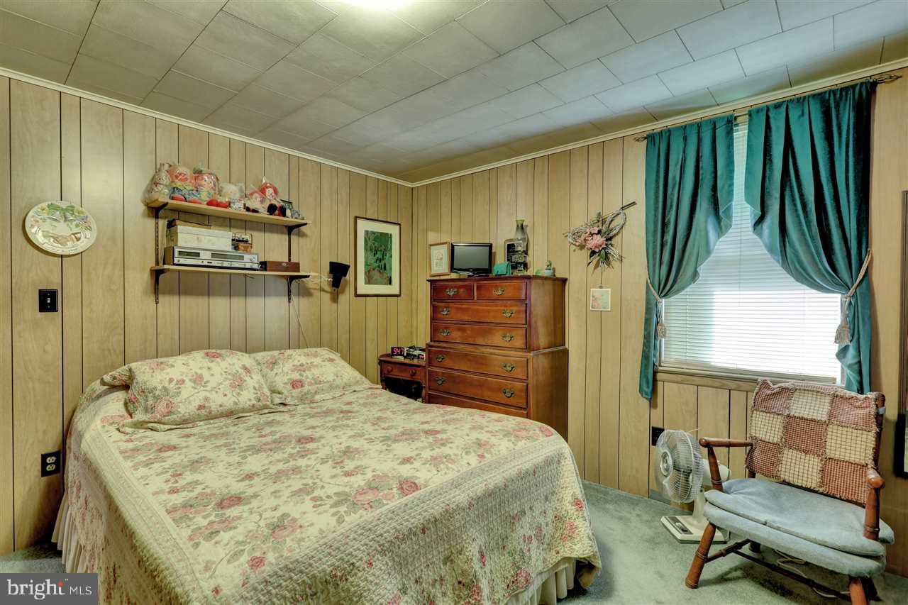 620 Green Springs Road York, PA 17404 - Photo 23 of 35