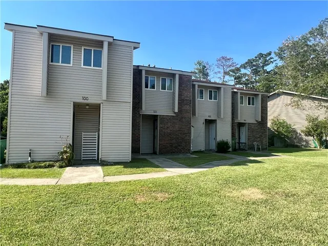 $1,050 | 102 Sandra Del Mar Drive, Mandeville, LA 70448