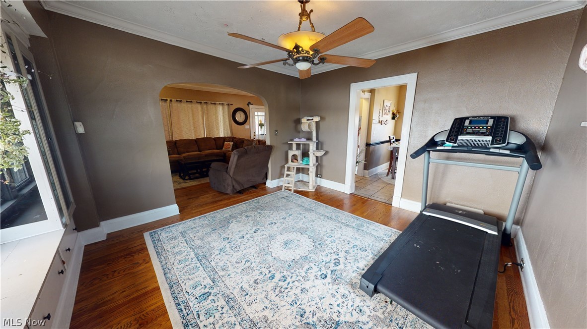 4668 Horton Road Cleveland, OH 44125 - Photo 10 of 25