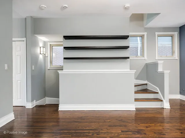 $1,195,000 | 66 West 15th Street, Chicago, IL 60605