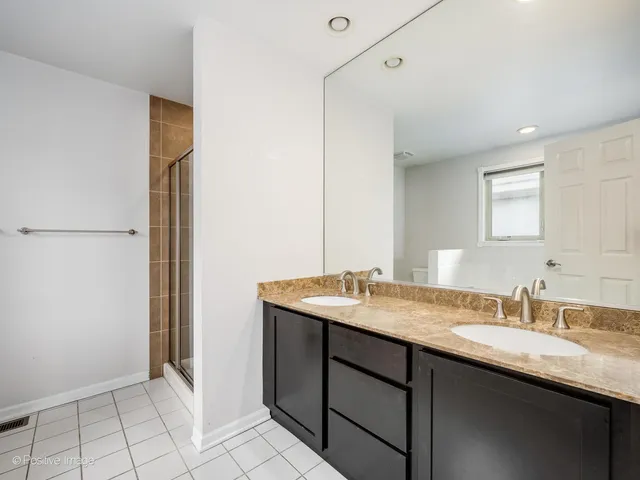 $1,195,000 | 66 West 15th Street, Chicago, IL 60605