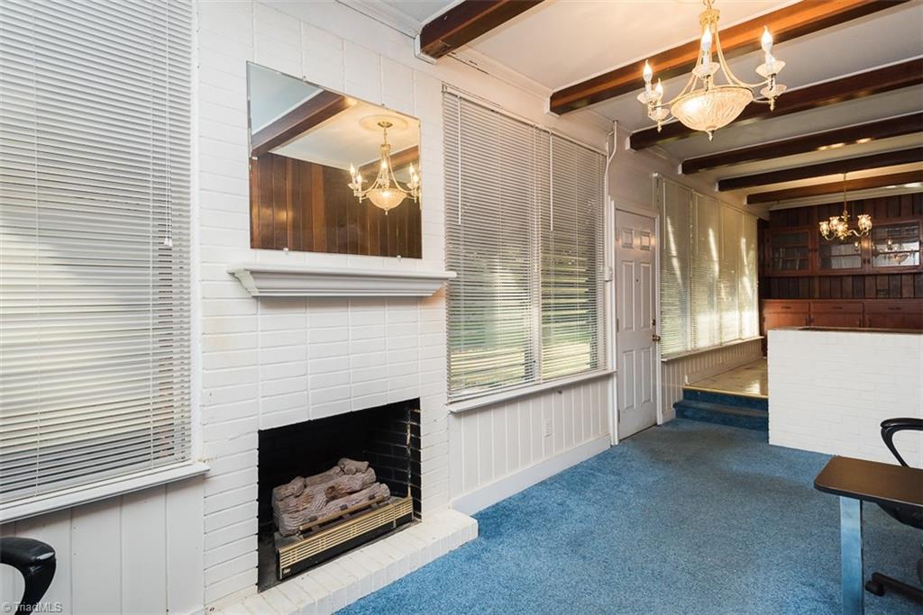 1528 Overbrook Road Burlington, NC 27215 - Photo 8 of 22 Gallery Image 8