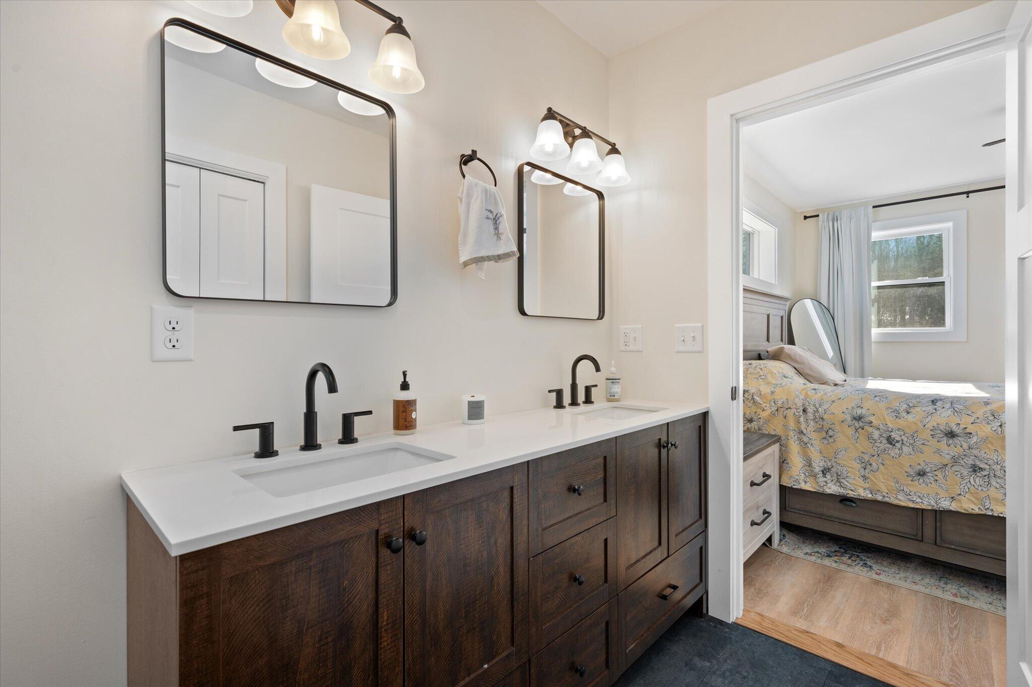 1431 Kennebec Road Hampden, ME 04444 - Photo 21 of 56 21-Primary Bathroom