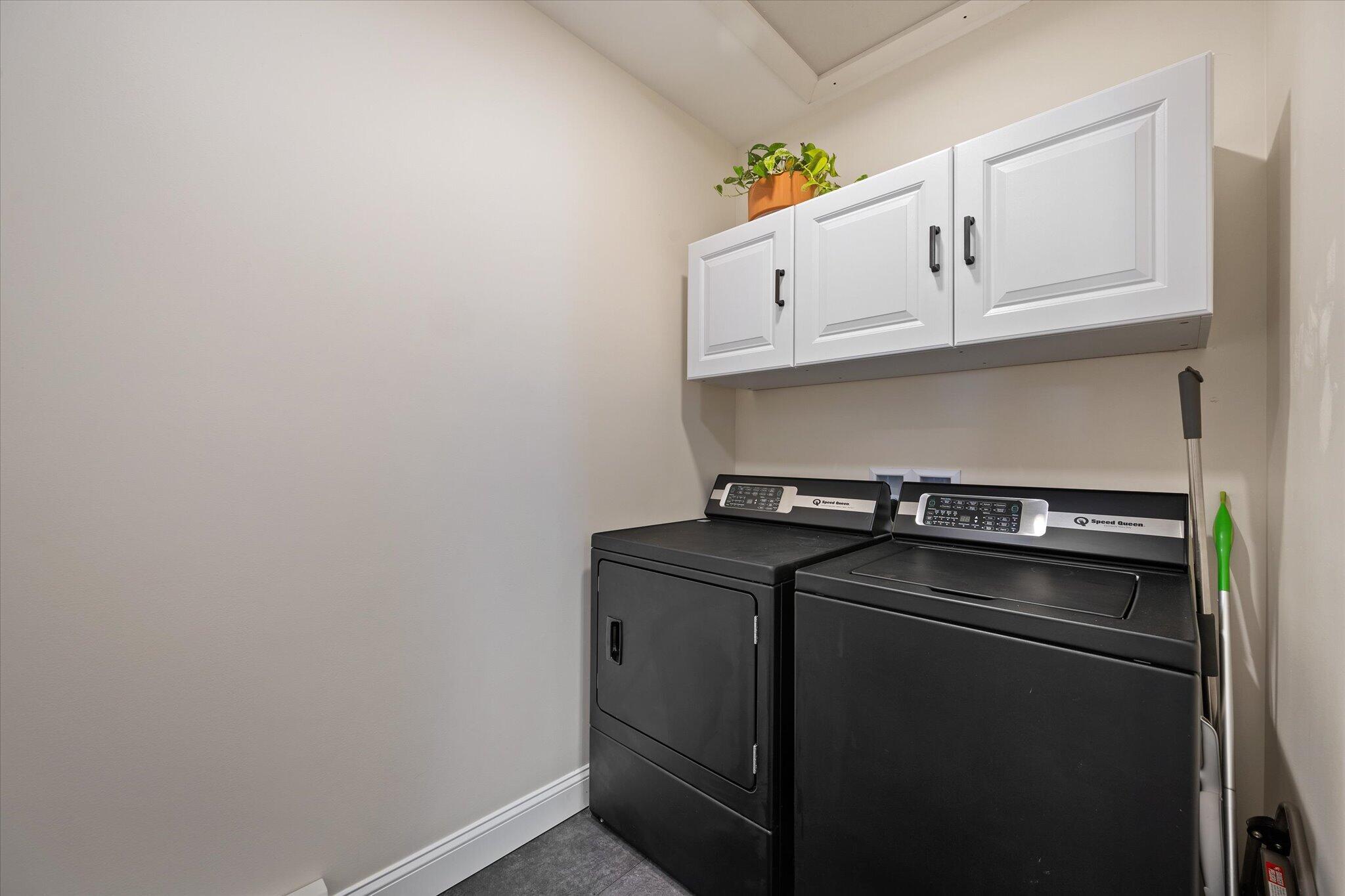 1431 Kennebec Road Hampden, ME 04444 - Photo 29 of 56 29-Bathroom, Laundry