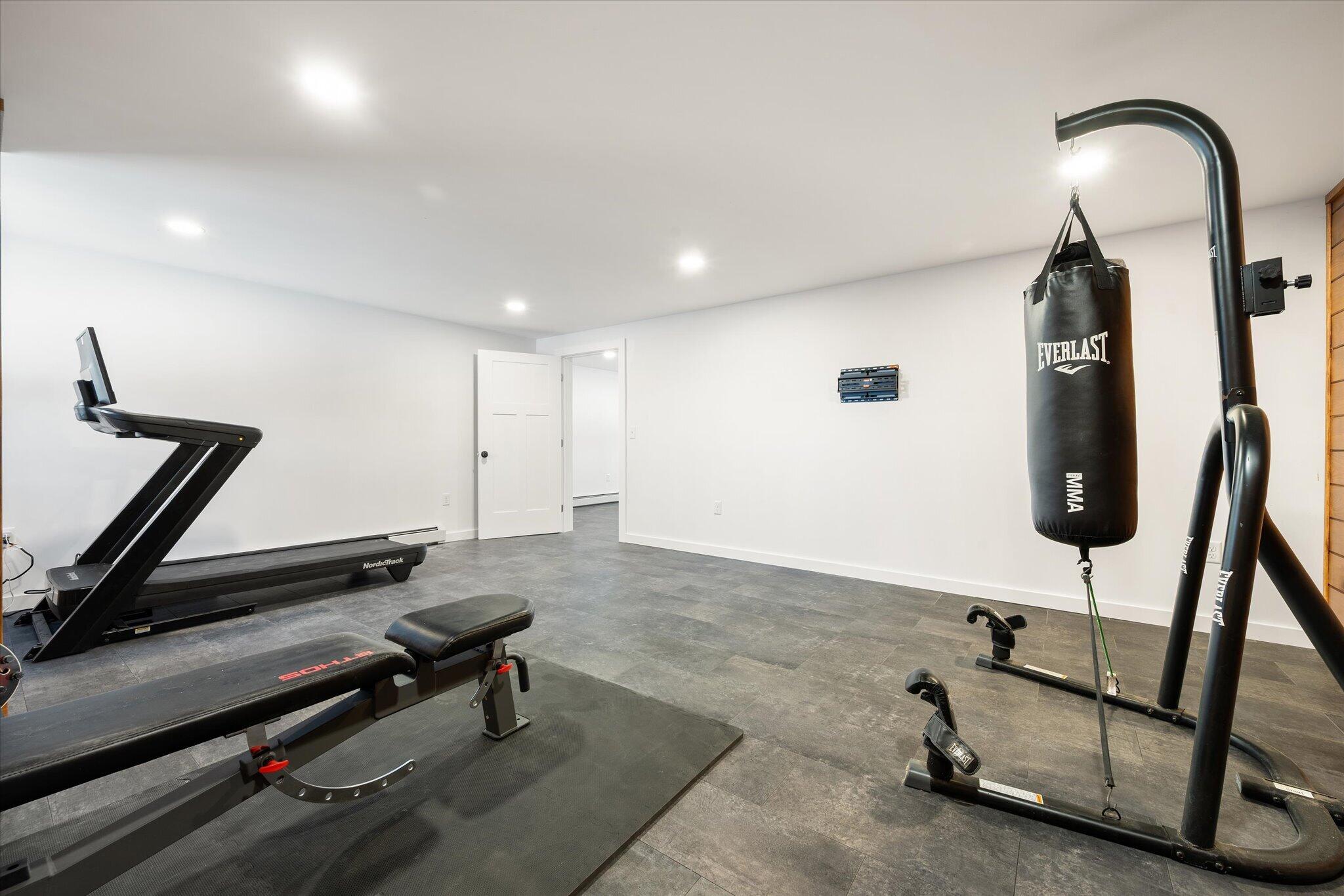 1431 Kennebec Road Hampden, ME 04444 - Photo 35 of 56 35-Exercise Room