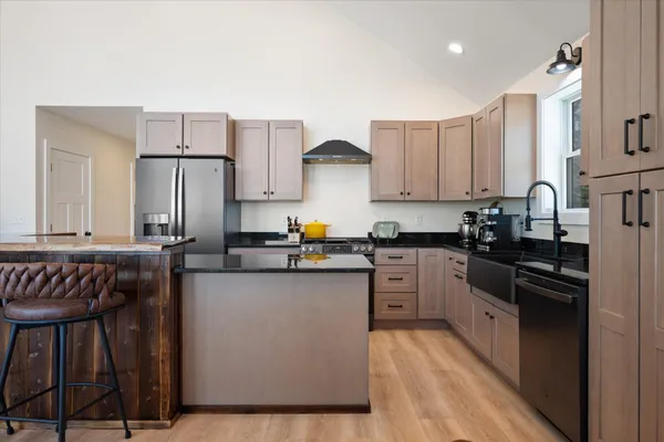 $574,900 | 1431 Kennebec Road, Hampden, ME 04444