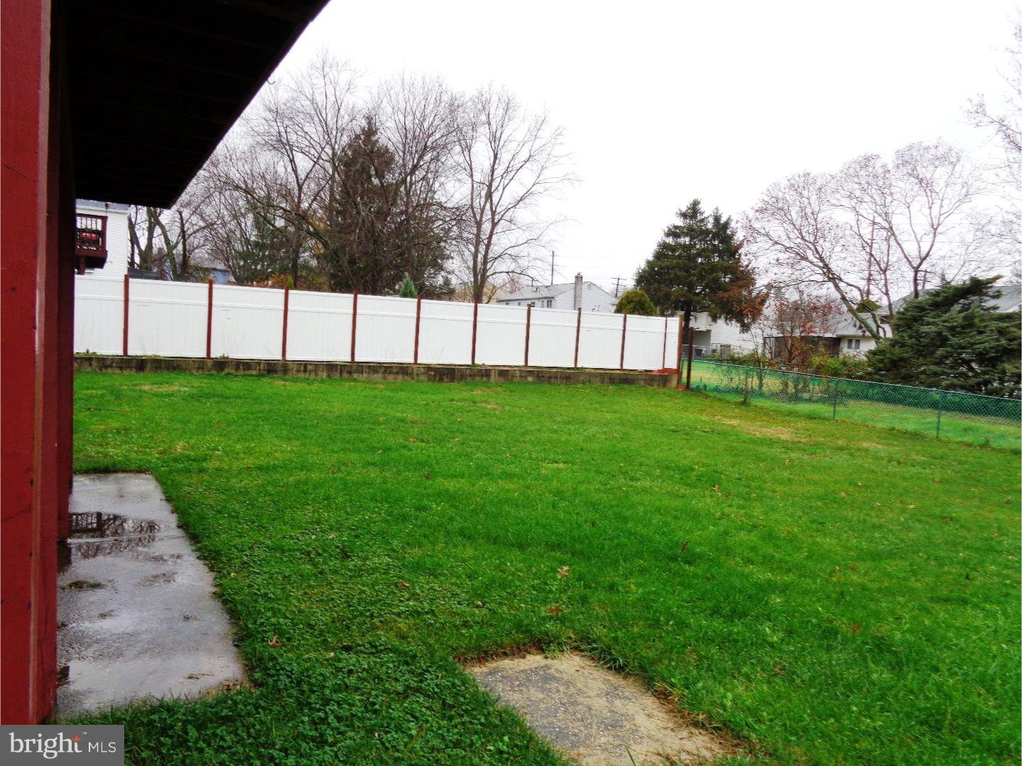 212 Round Hill Road Voorhees, NJ 08043 - Photo 12 of 13 Gallery Image 12