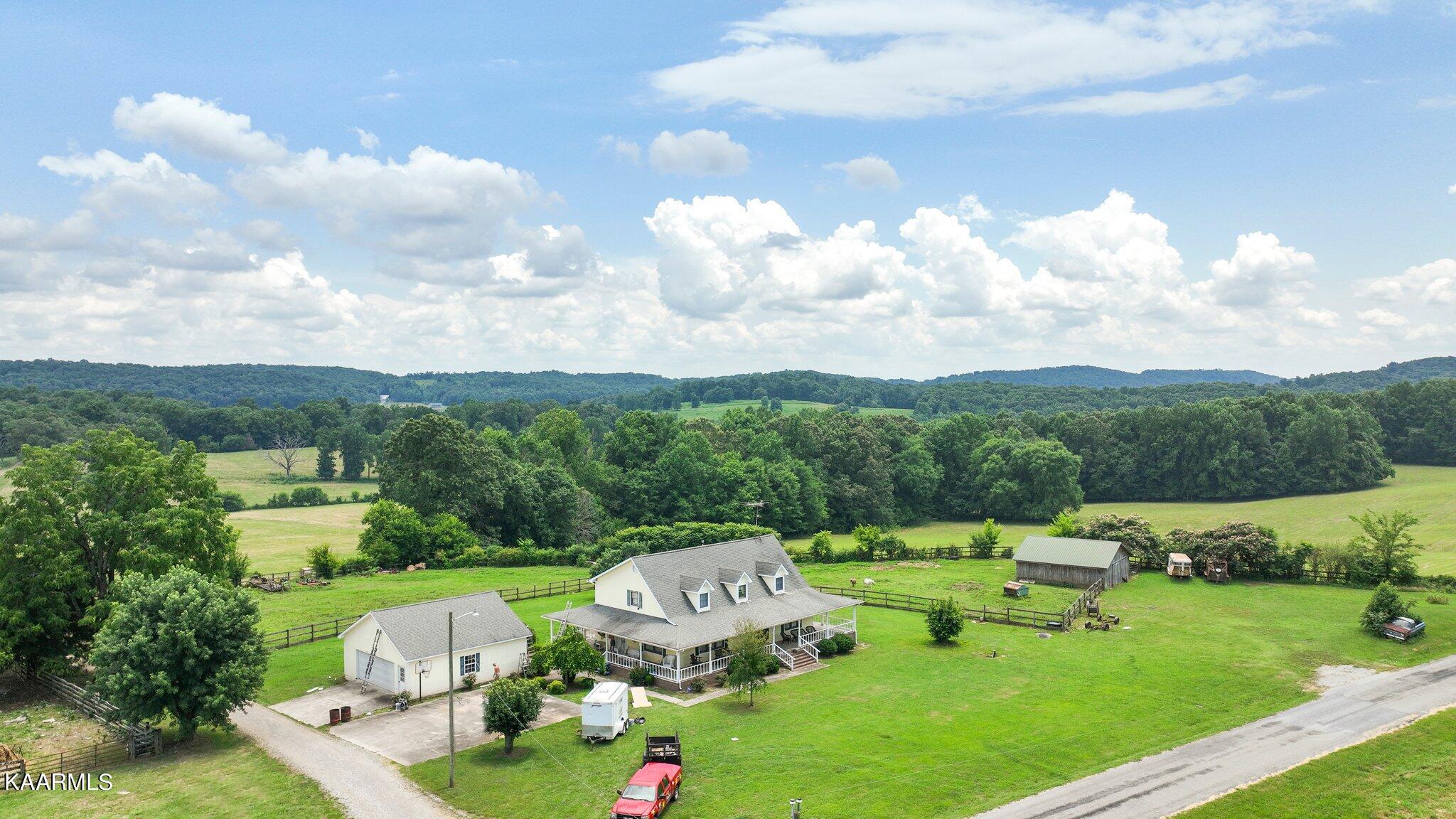 404 County Road 282, Niota, TN 37826 Compass