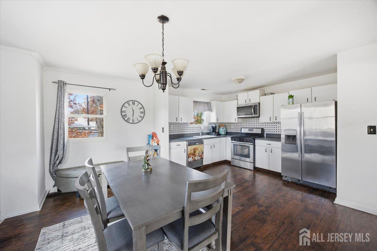 680 Main Street Fords, NJ 08863 - Photo 12 of 22