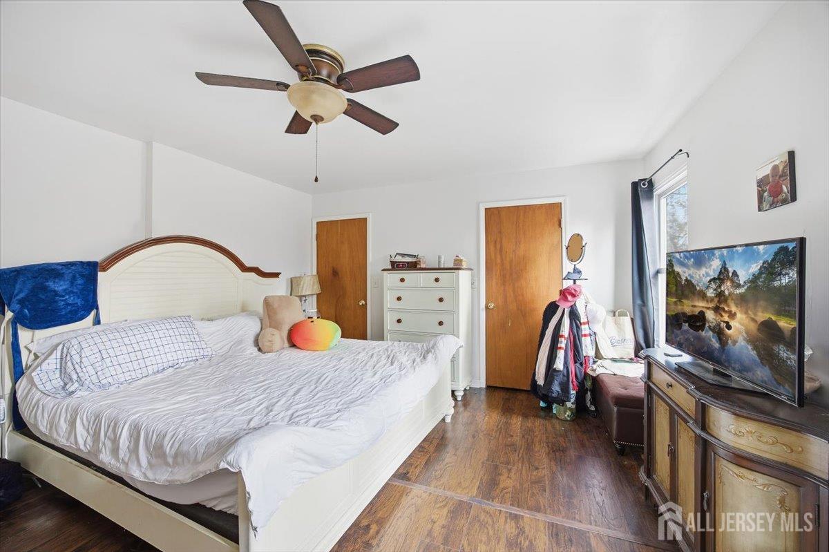 680 Main Street Fords, NJ 08863 - Photo 17 of 22