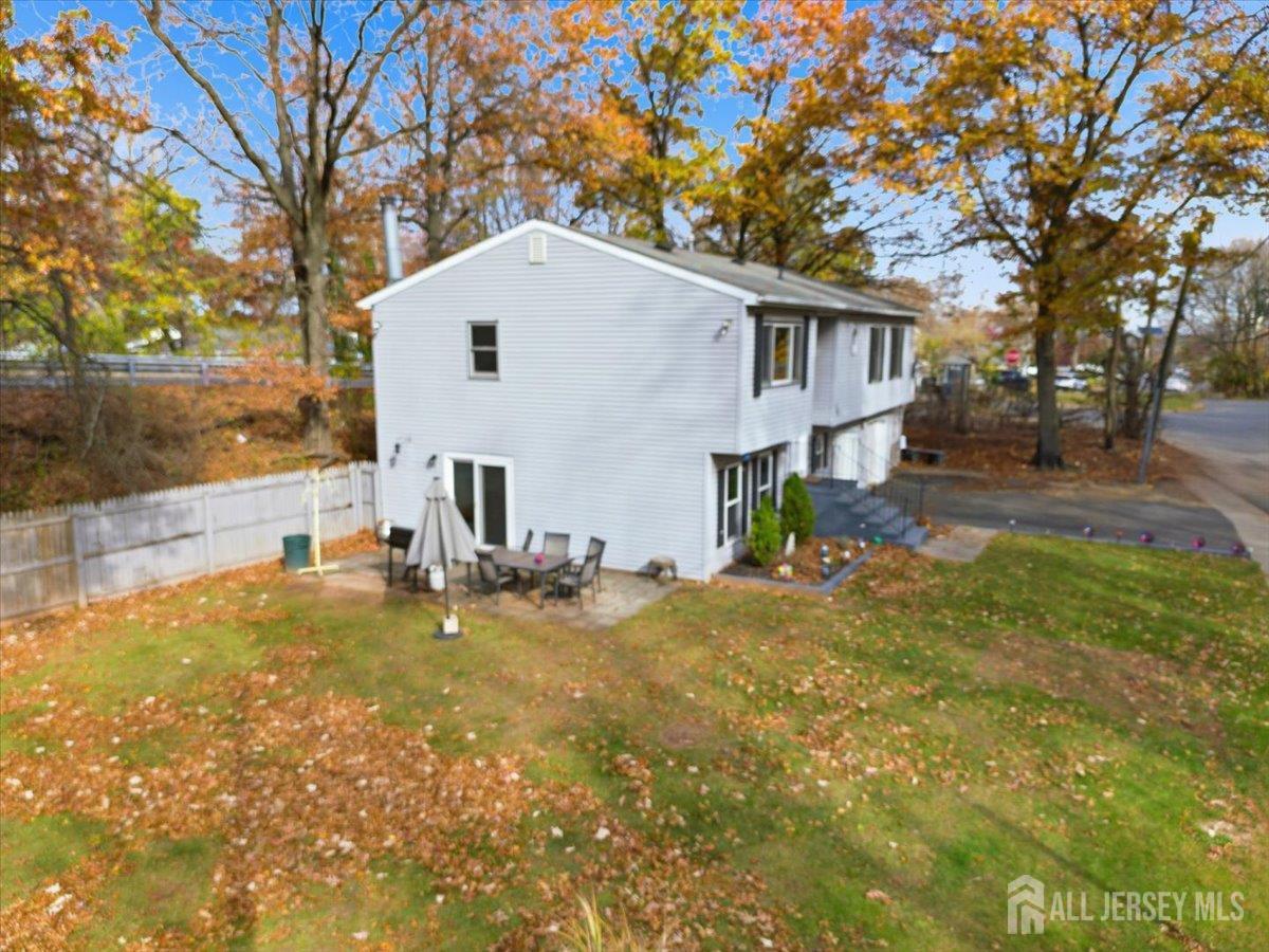 680 Main Street Fords, NJ 08863 - Photo 8 of 22