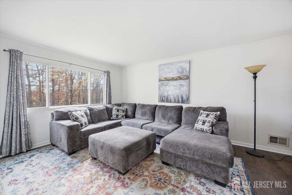 680 Main Street Fords, NJ 08863 - Photo 10 of 22