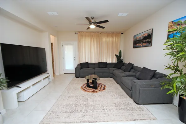 $3,000 | 7143 Clearwater Cv Drive, Cypress, TX 77433