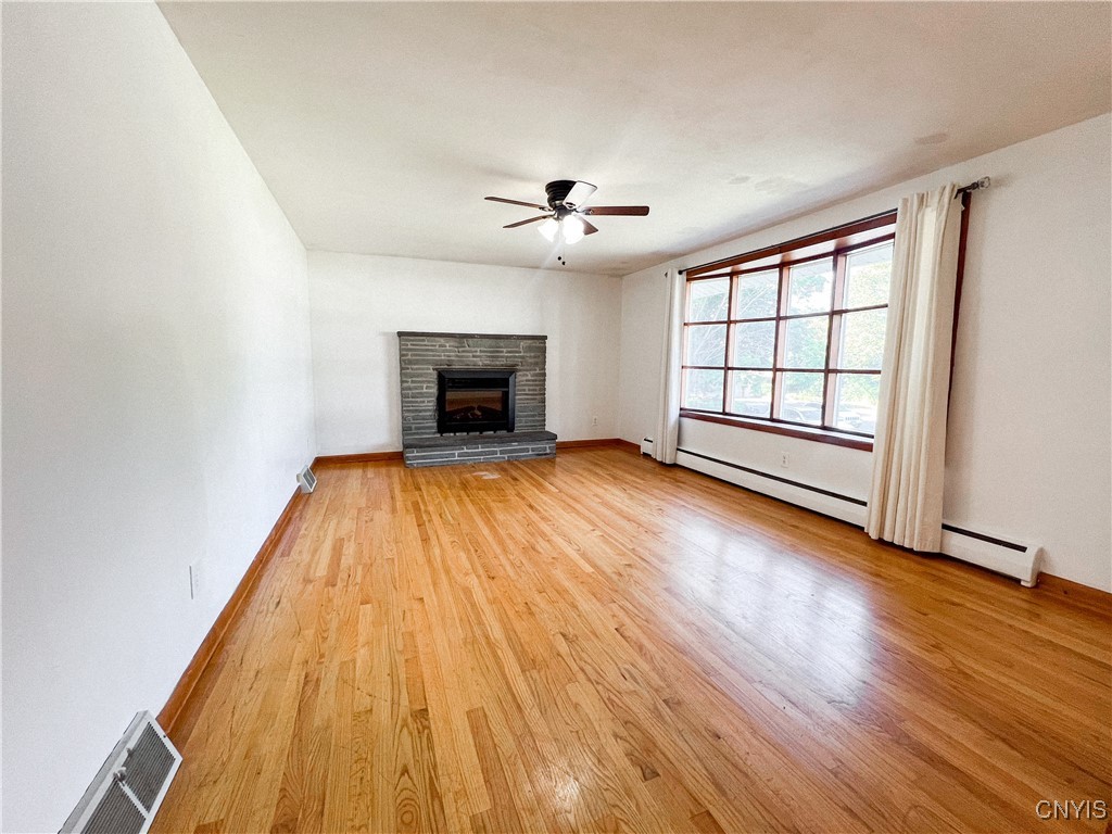 127 Huntshill Road Geddes, NY 13209 - Photo 4 of 30