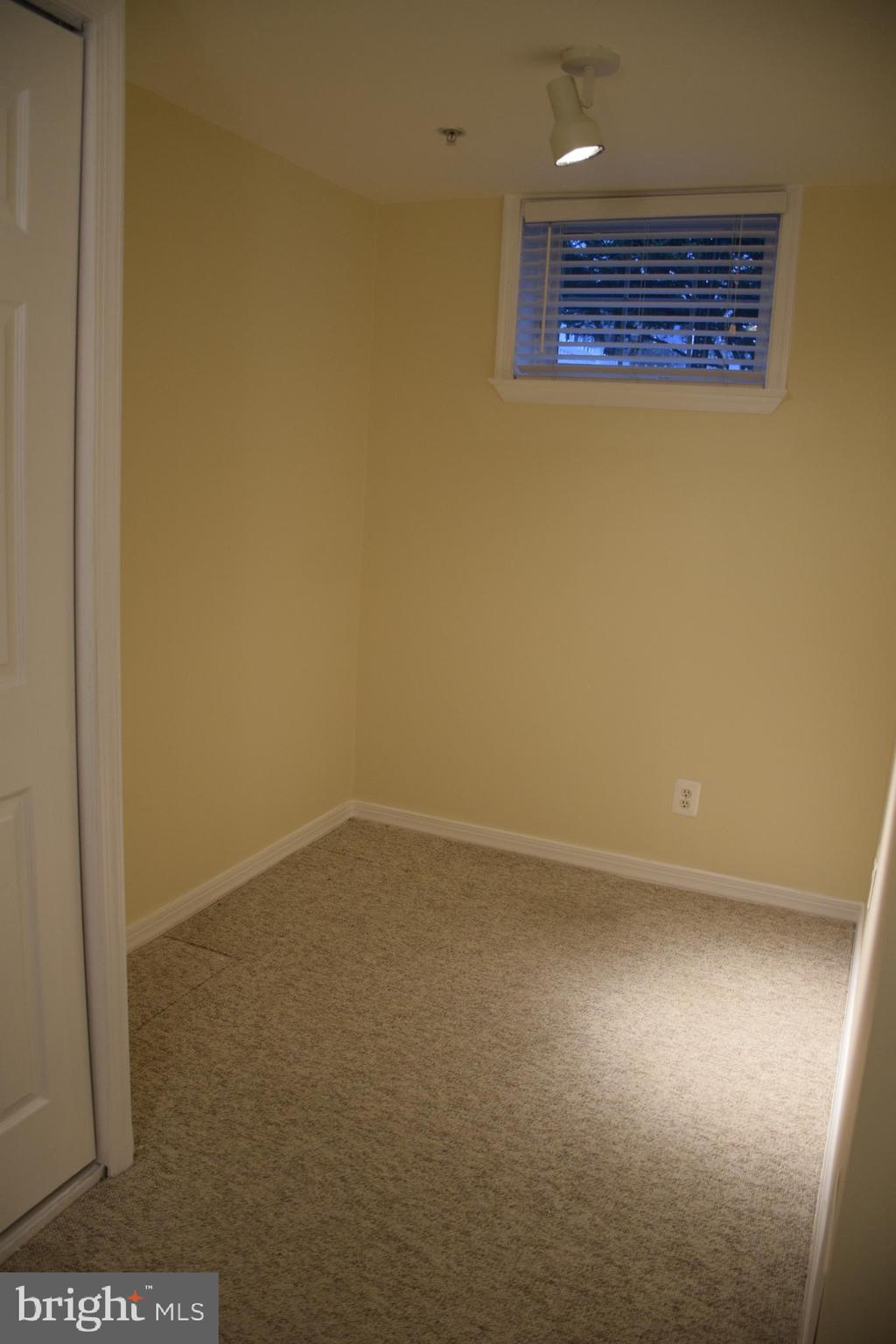 204 Poplar Spring Road Rockville, MD 20850 - Photo 14 of 21