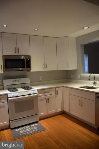 $3,300 | 204 Poplar Spring Road, Rockville, MD 20850