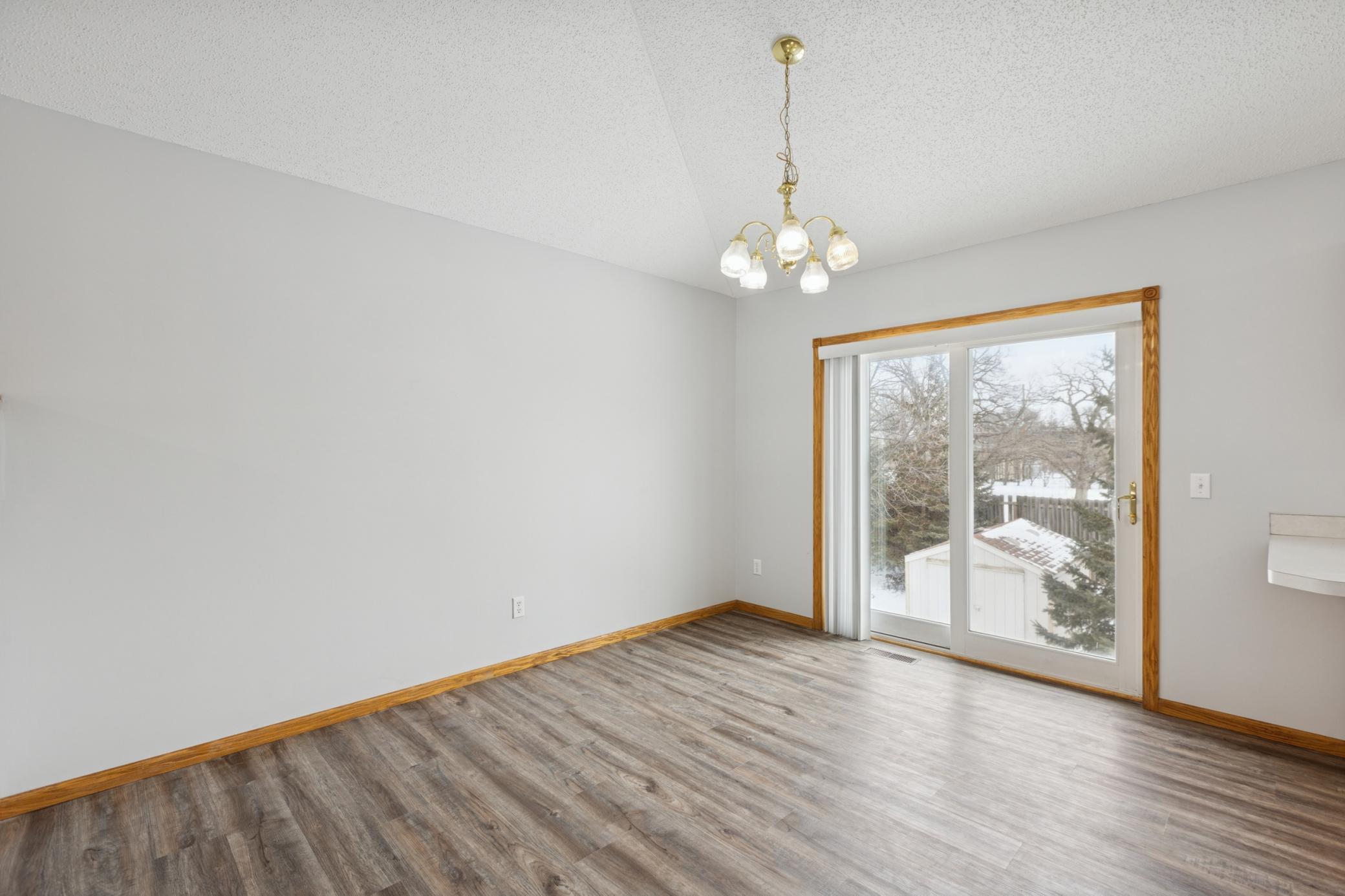 211 7th Street South Winsted, MN 55395 - Photo 8 of 39