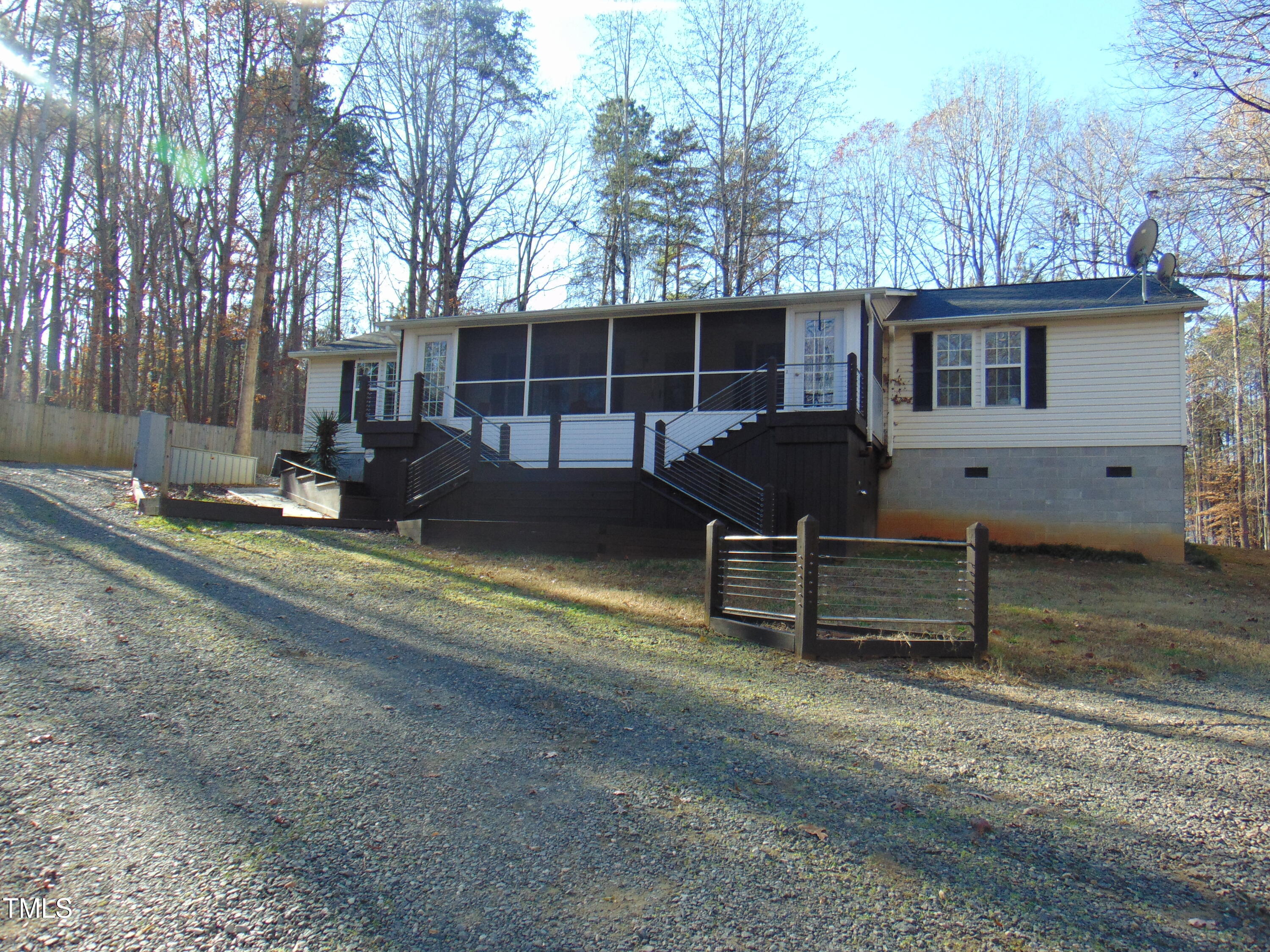 3699 Country Valley Road Oxford, NC 27565 - Photo 3 of 71 DSC03669