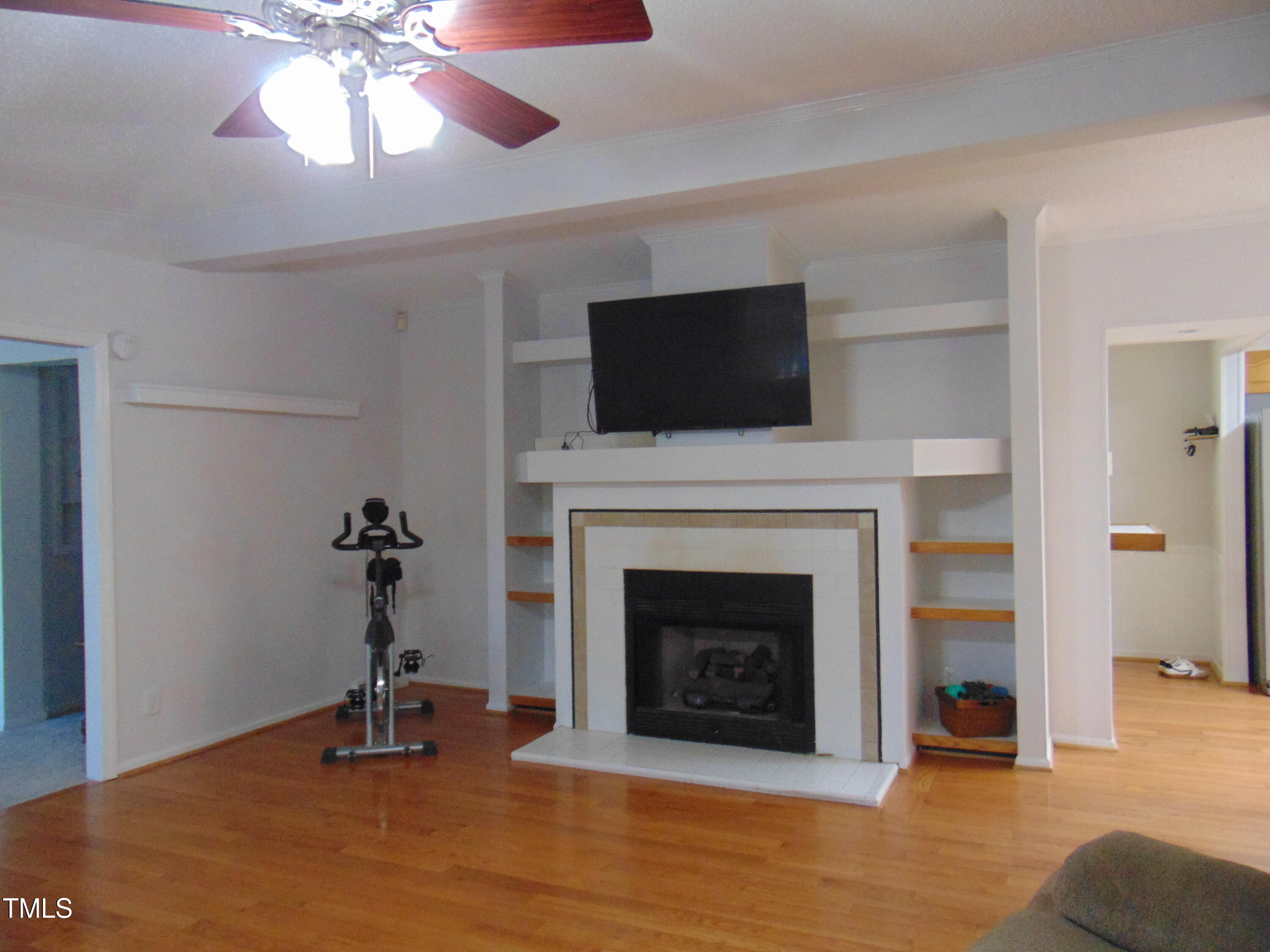 3699 Country Valley Road Oxford, NC 27565 - Photo 10 of 71 DSC03804