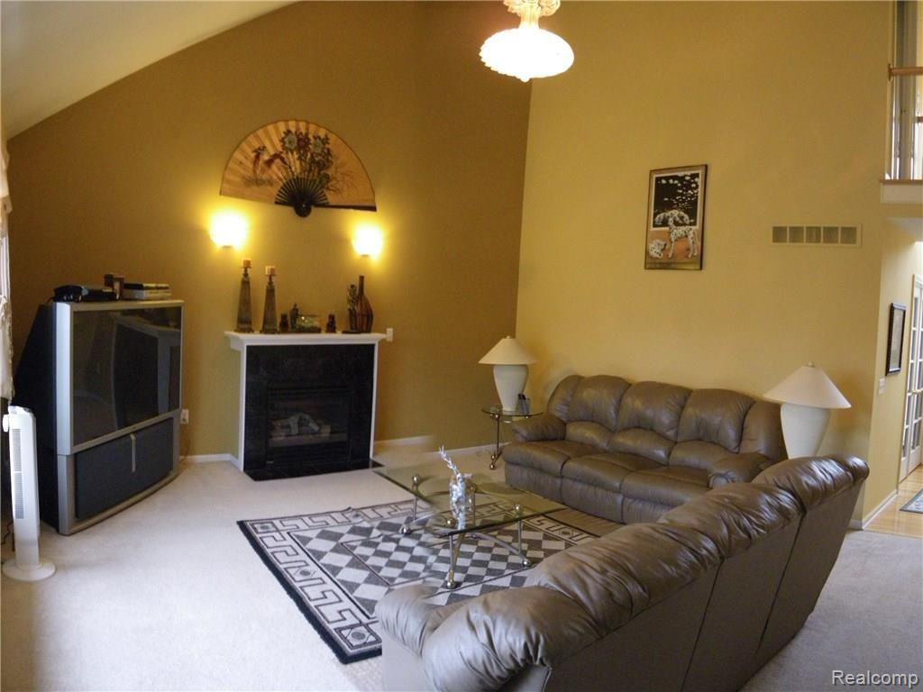 773 Woodfield Way Rochester Hills, MI 48307 - Photo 12 of 38 Gallery Image 12