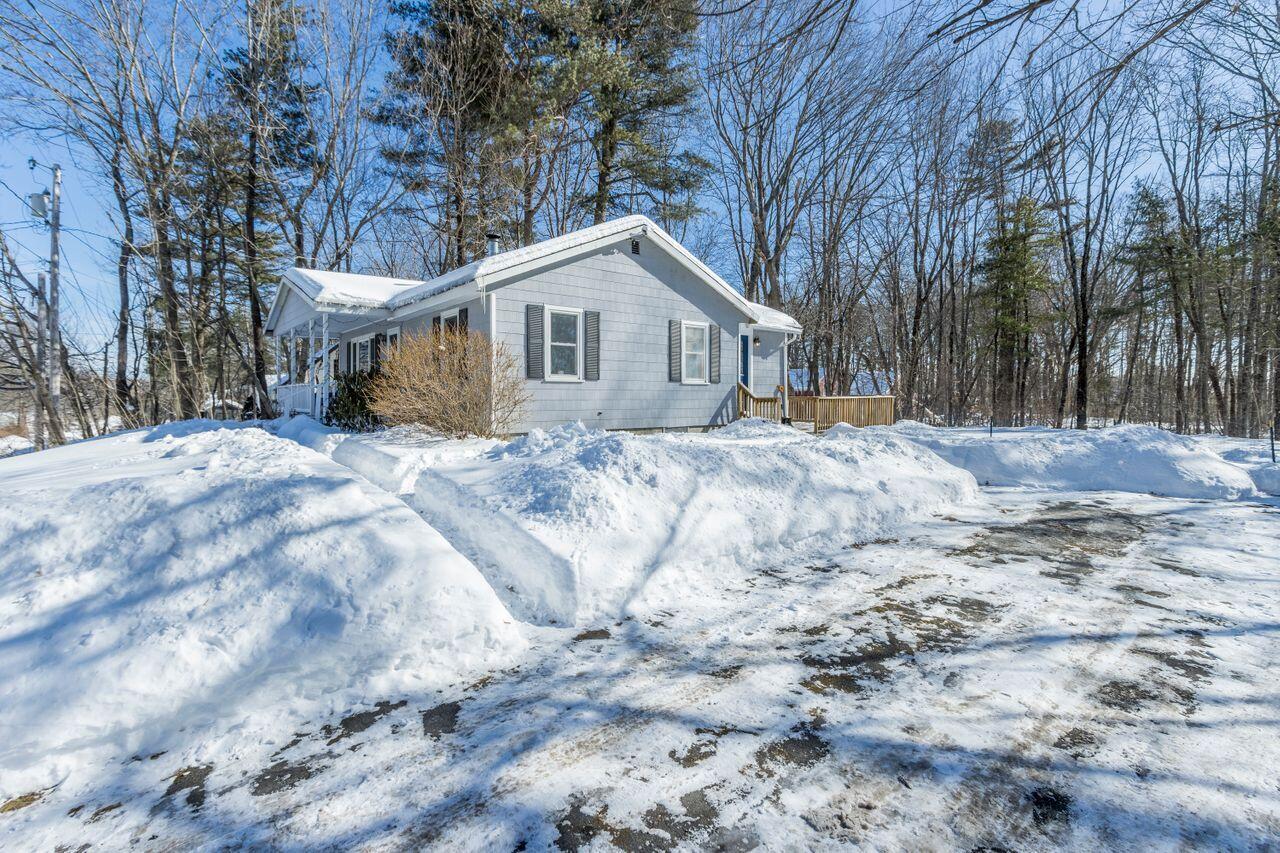 92 Avalon Road Portland, ME 04103 - Photo 3 of 38 2024-2-18_houses-0197-0035