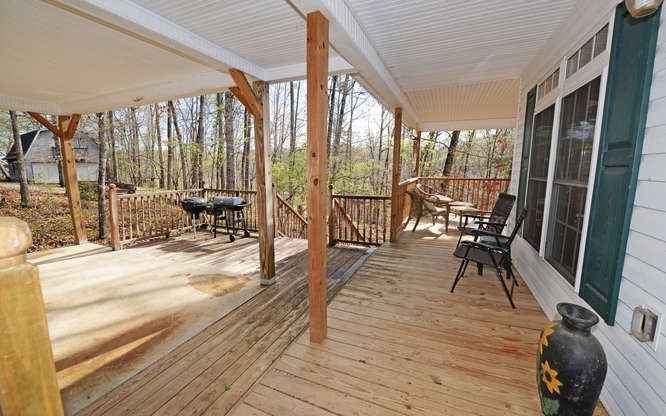 161 Johns Choice Road Hartwell, GA 30643 - Photo 3 of 30 Gallery Image 3