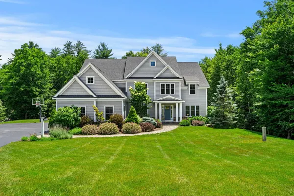 $1,850,000 | 32 Settlers Court, Bedford, NH 03110