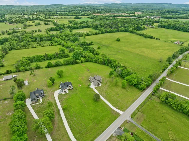 $996,777 | 5915 Cainsville Road, Lebanon, TN 37090