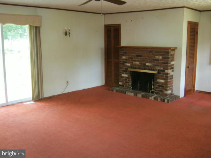109 South Burnt Mill Road Voorhees, NJ 08043 - Photo 5 of 20 Family Room