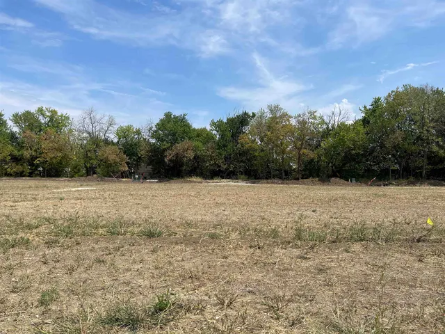 $40,000 | 2524 North Emerald Court, Andover, KS 67002