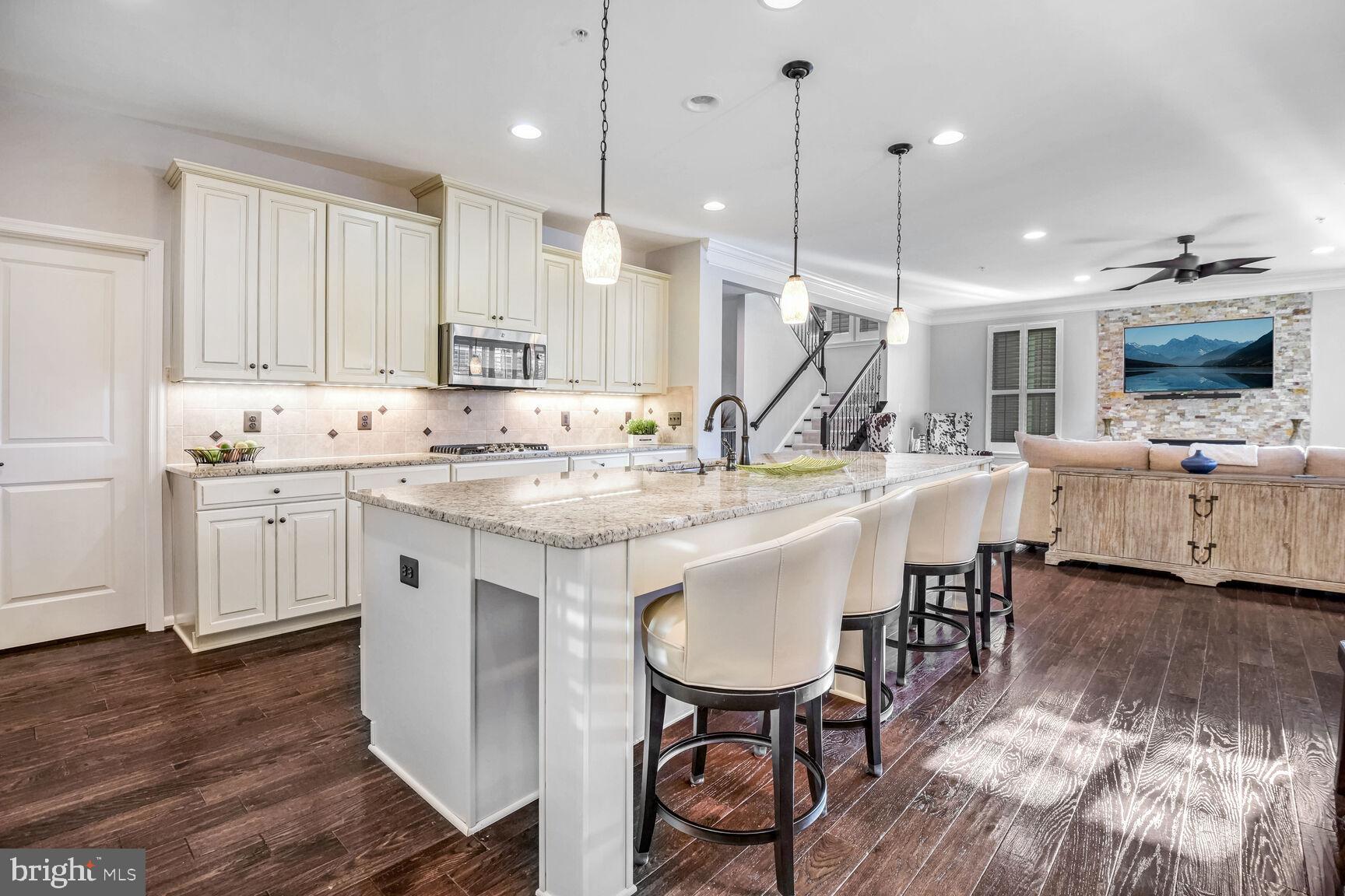 13767 Soaring Wing Lane Silver Spring, MD 20906 - Photo 8 of 42