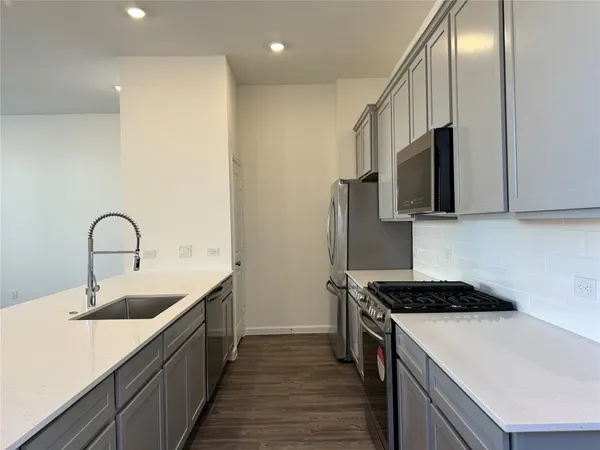 $2,350 | 5506 Amber Brook Lane, Fulshear, TX 77441