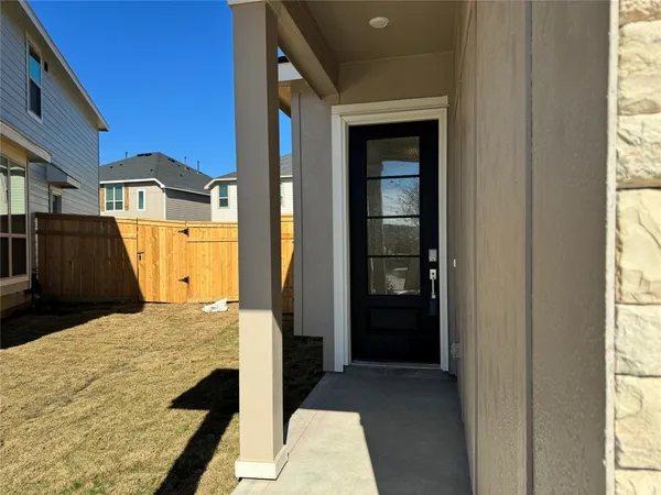 $2,350 | 5506 Amber Brook Lane, Fulshear, TX 77441