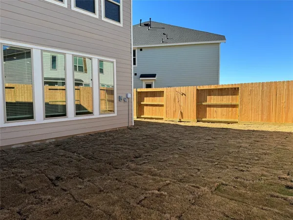 $2,350 | 5506 Amber Brook Lane, Fulshear, TX 77441