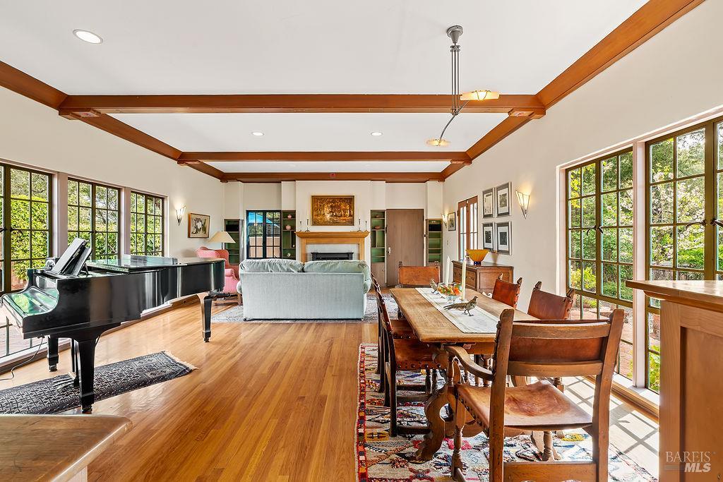 1212 North Fitch Mountain Road Healdsburg, CA 95448 - Photo 2 of 72